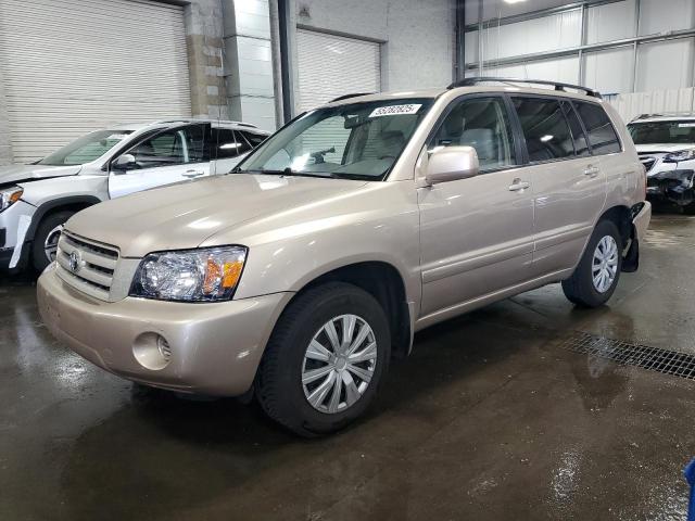 TOYOTA HIGHLANDER