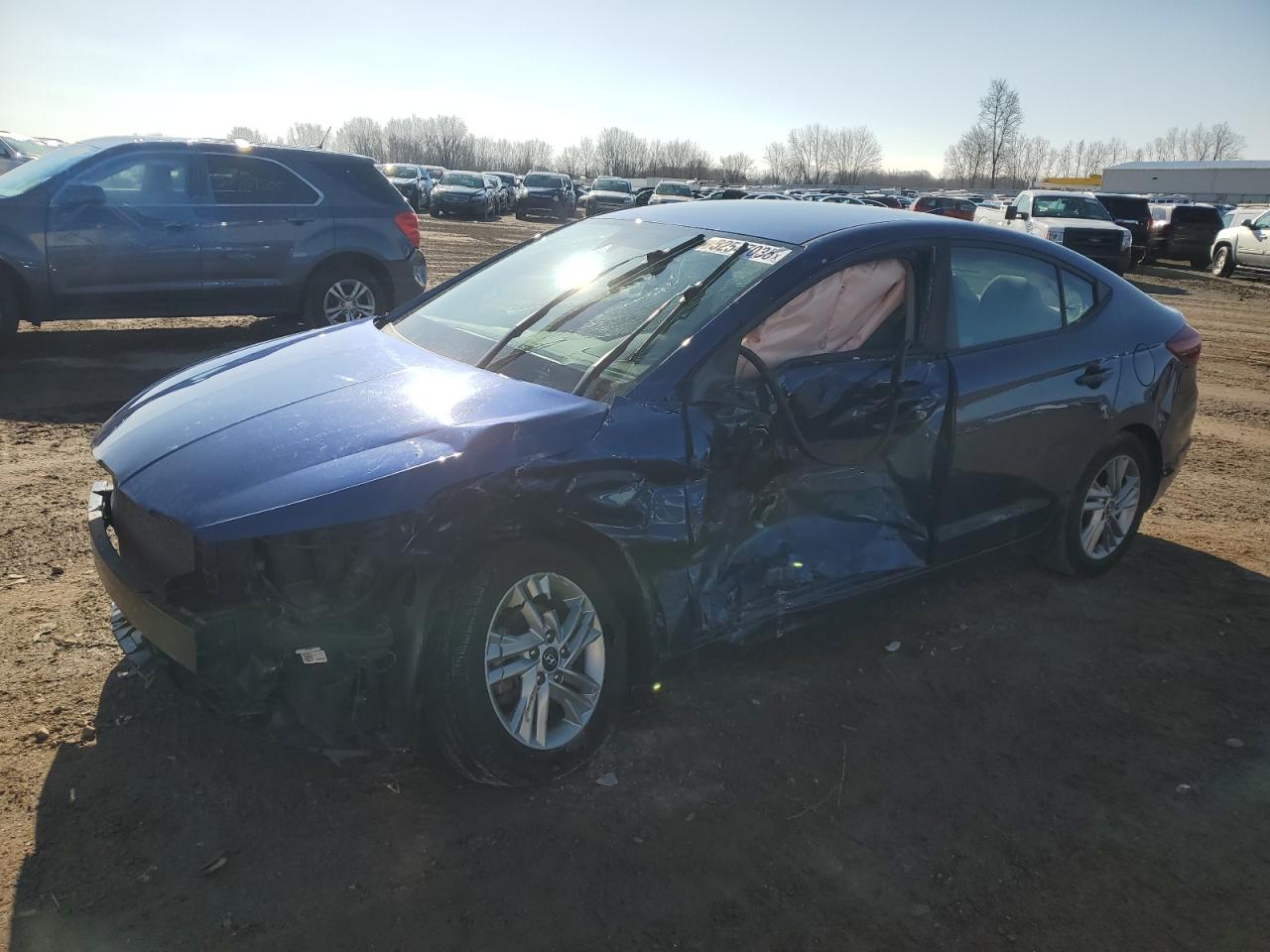 HYUNDAI ELANTRA SEL