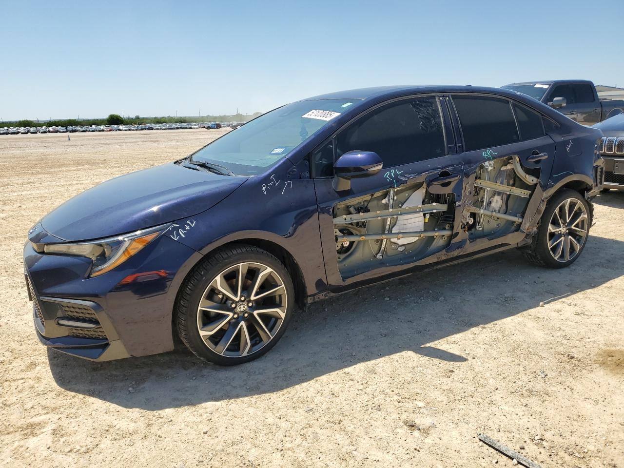 Lot #3311663243 2022 TOYOTA COROLLA SE