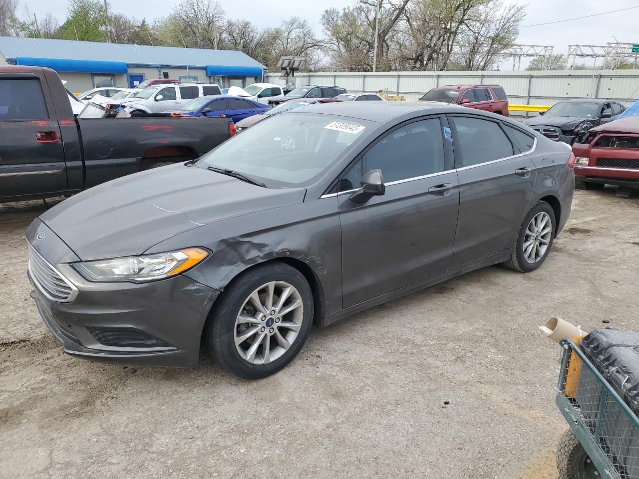 FORD FUSION SE