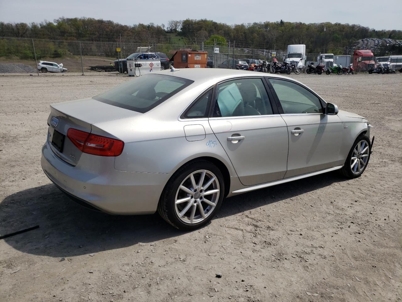 AUDI A4 PREMIUM PLUS