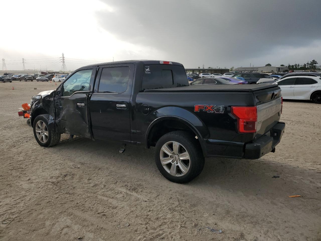 FORD F-150 SUPERCREW