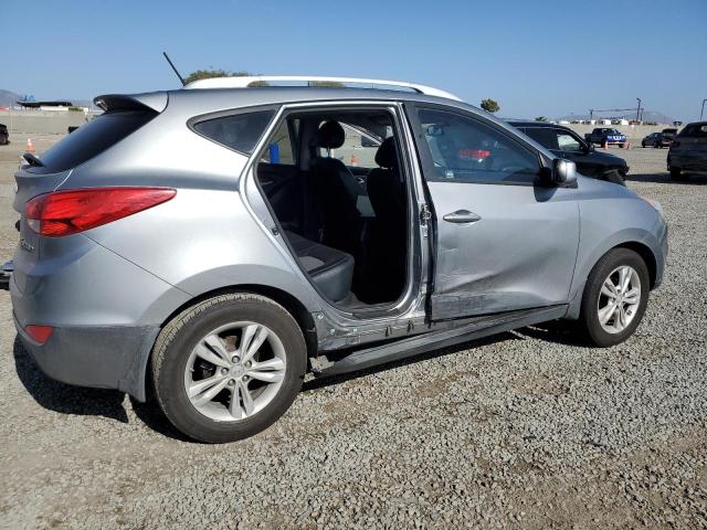 HYUNDAI TUCSON GLS 2011 silver  gas KM8JU3AC6BU131900 photo #4