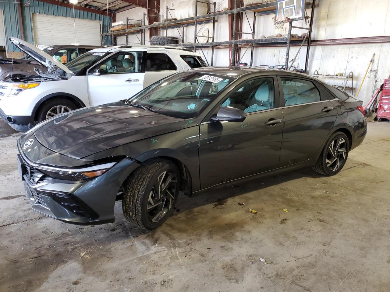 HYUNDAI ELANTRA LIMITED