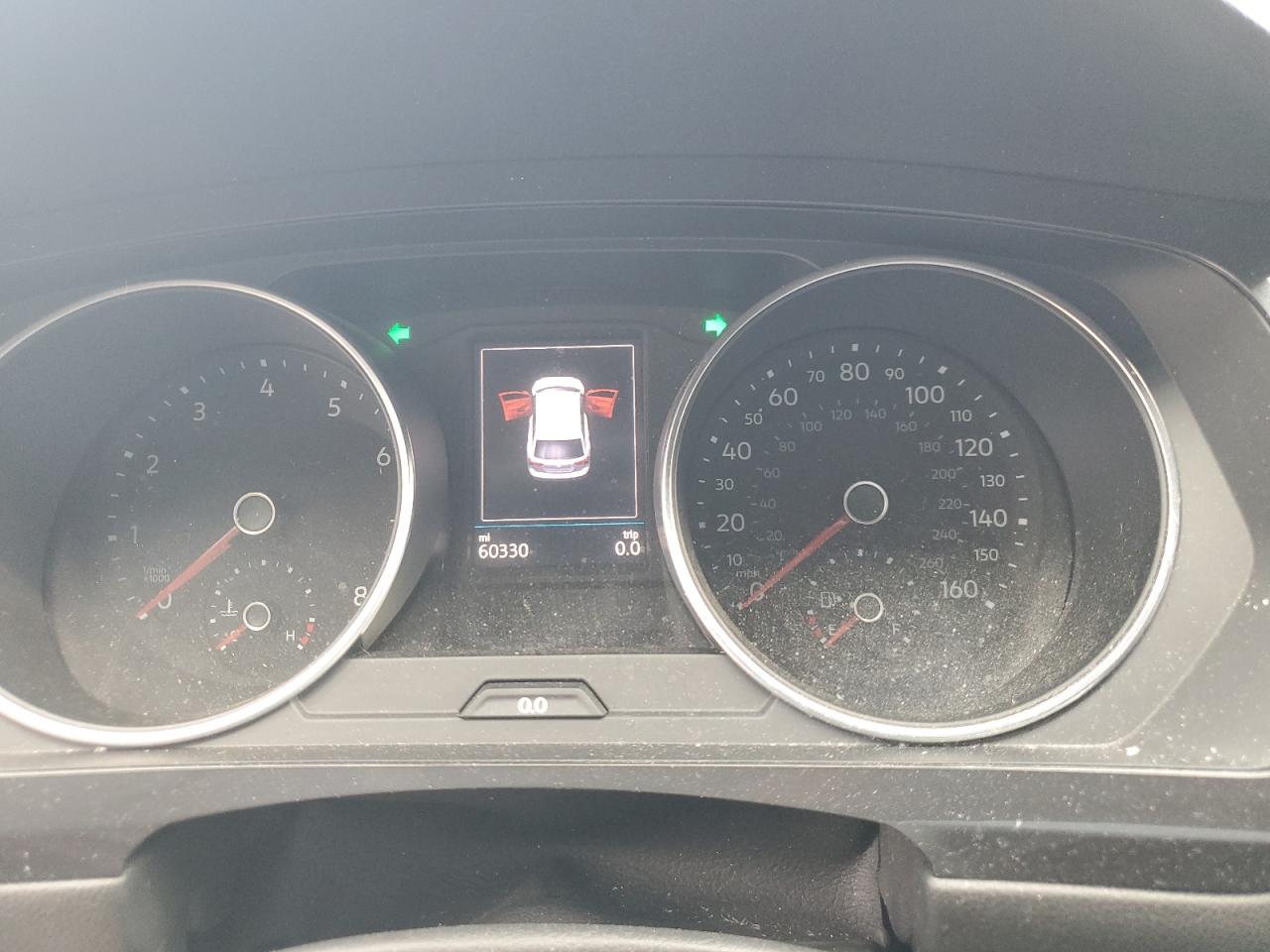 VOLKSWAGEN TIGUAN SE