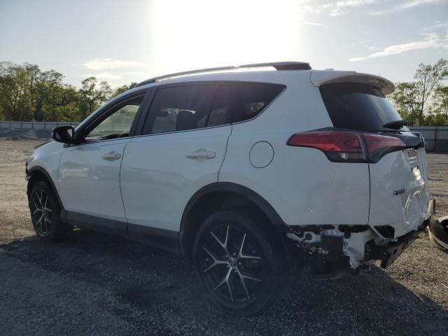 2018 TOYOTA RAV4 SE JTMNFREV8JJ745054