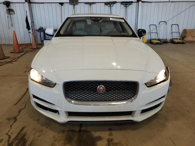 2019 JAGUAR XE SAJAR4FX3KCP48279