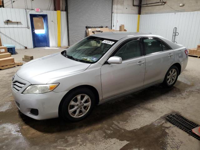 TOYOTA CAMRY BASE