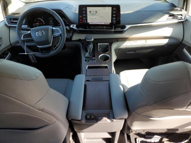 2024 TOYOTA SIENNA XLE 5TDYSKFC1RS149845