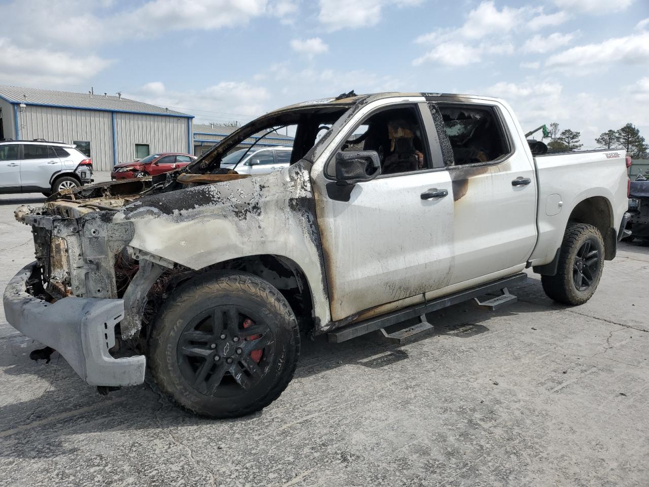 CHEVROLET SILVERADO K1500 LT TRAIL BOSS