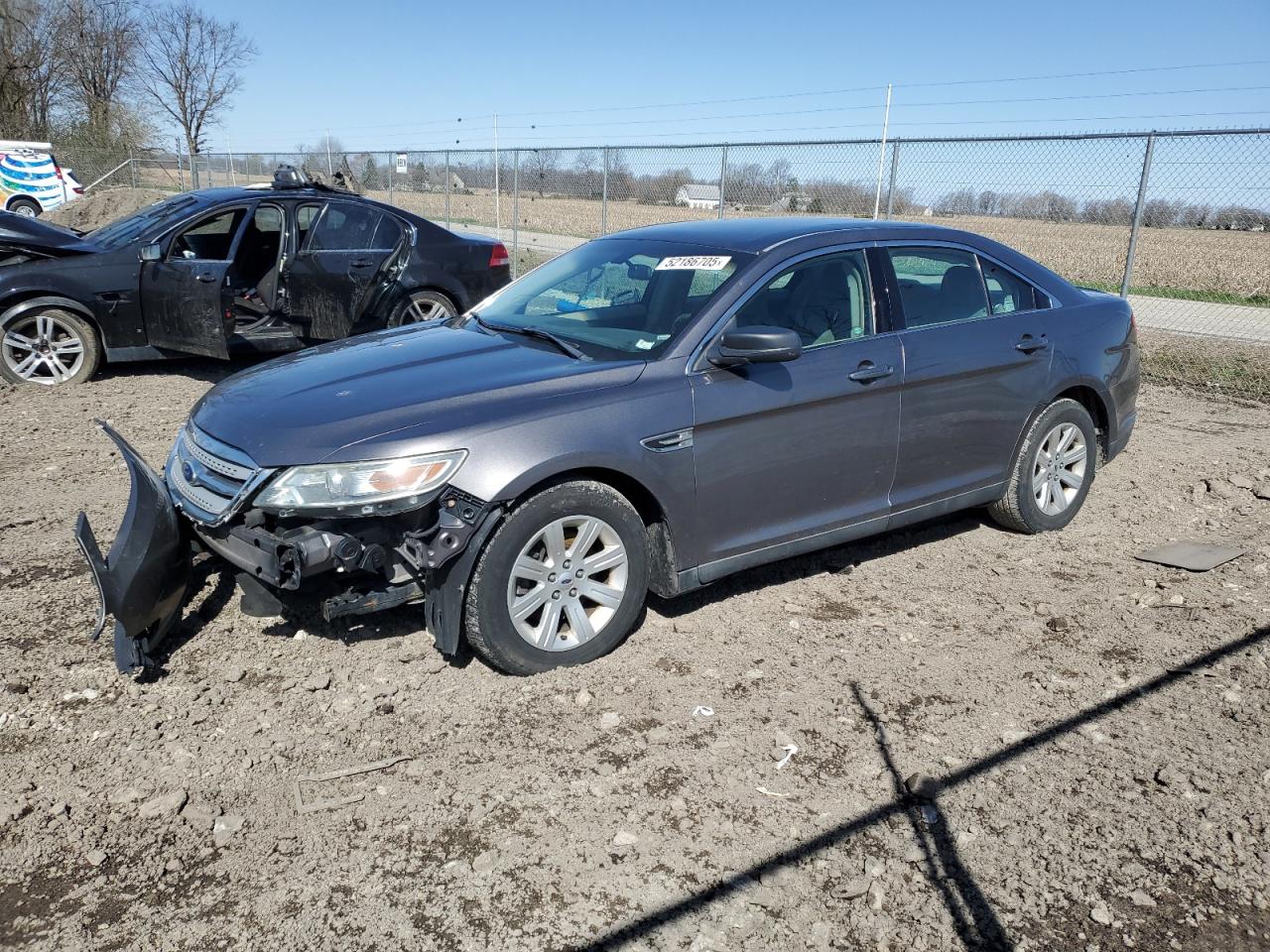 FORD TAURUS SE