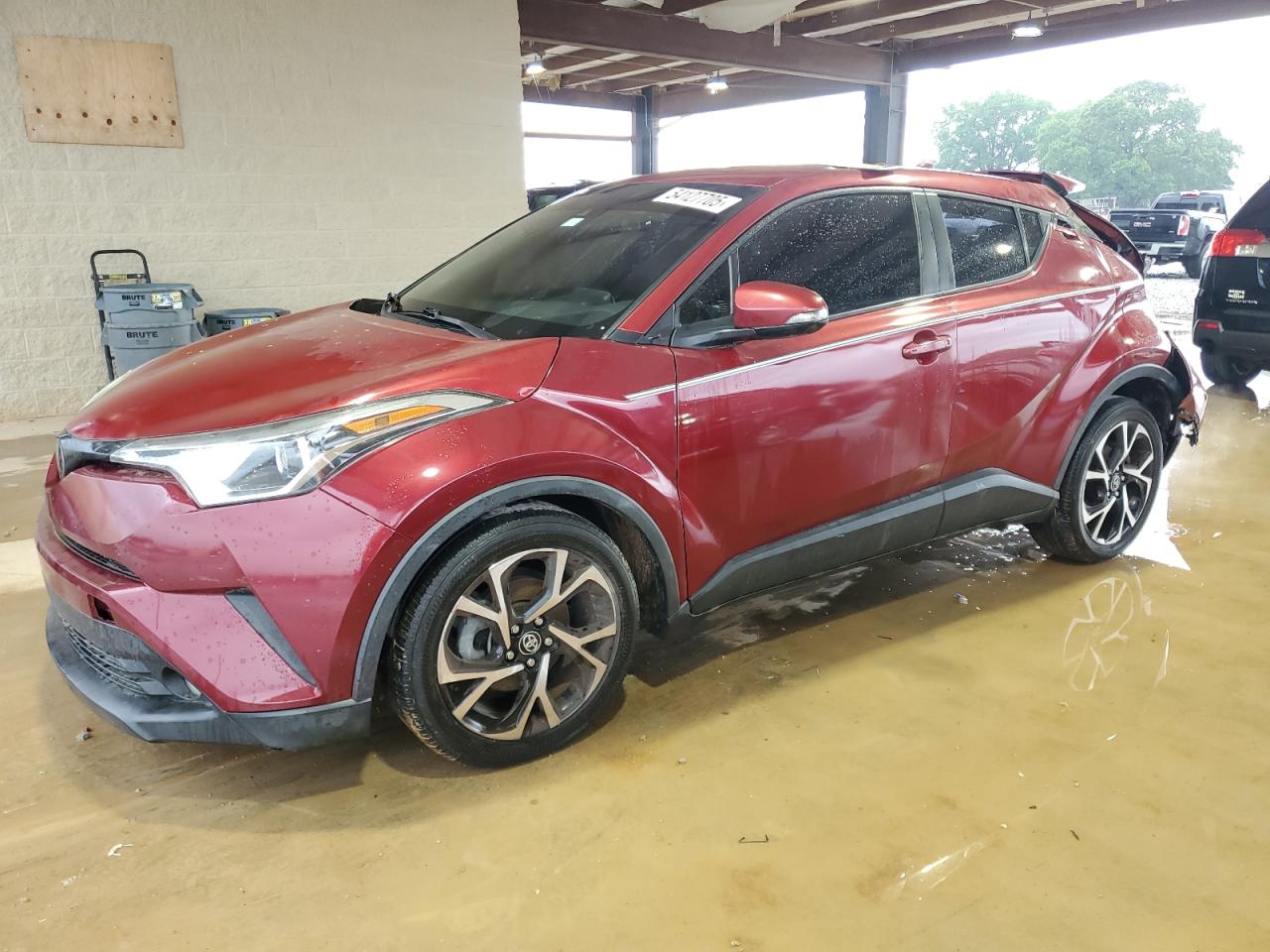 TOYOTA C-HR XLE