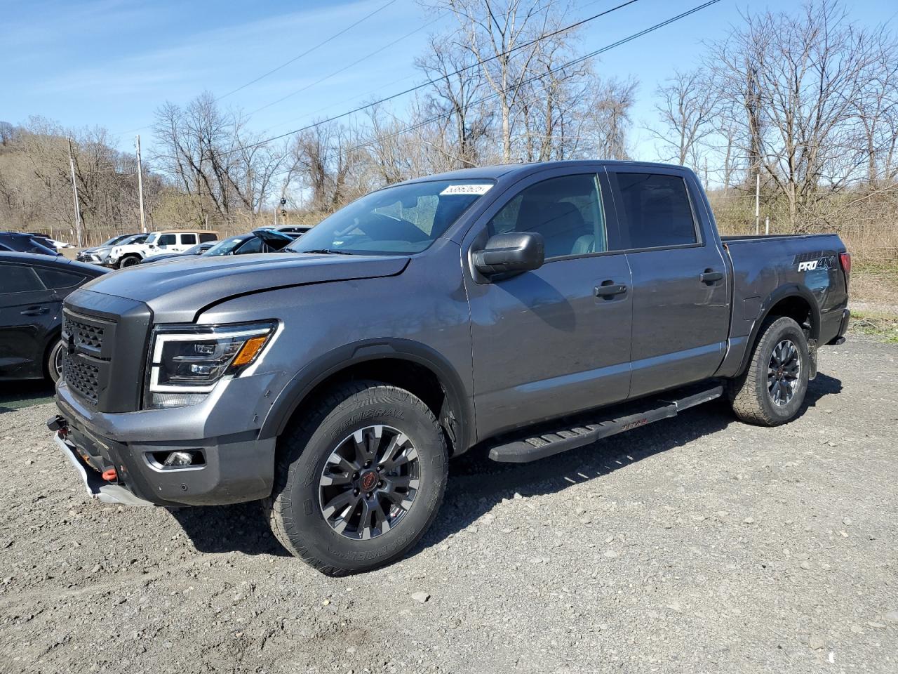 NISSAN TITAN PRO-4X