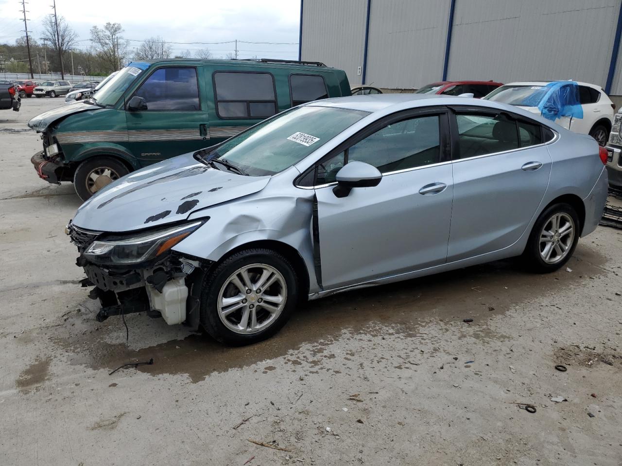 CHEVROLET CRUZE LT