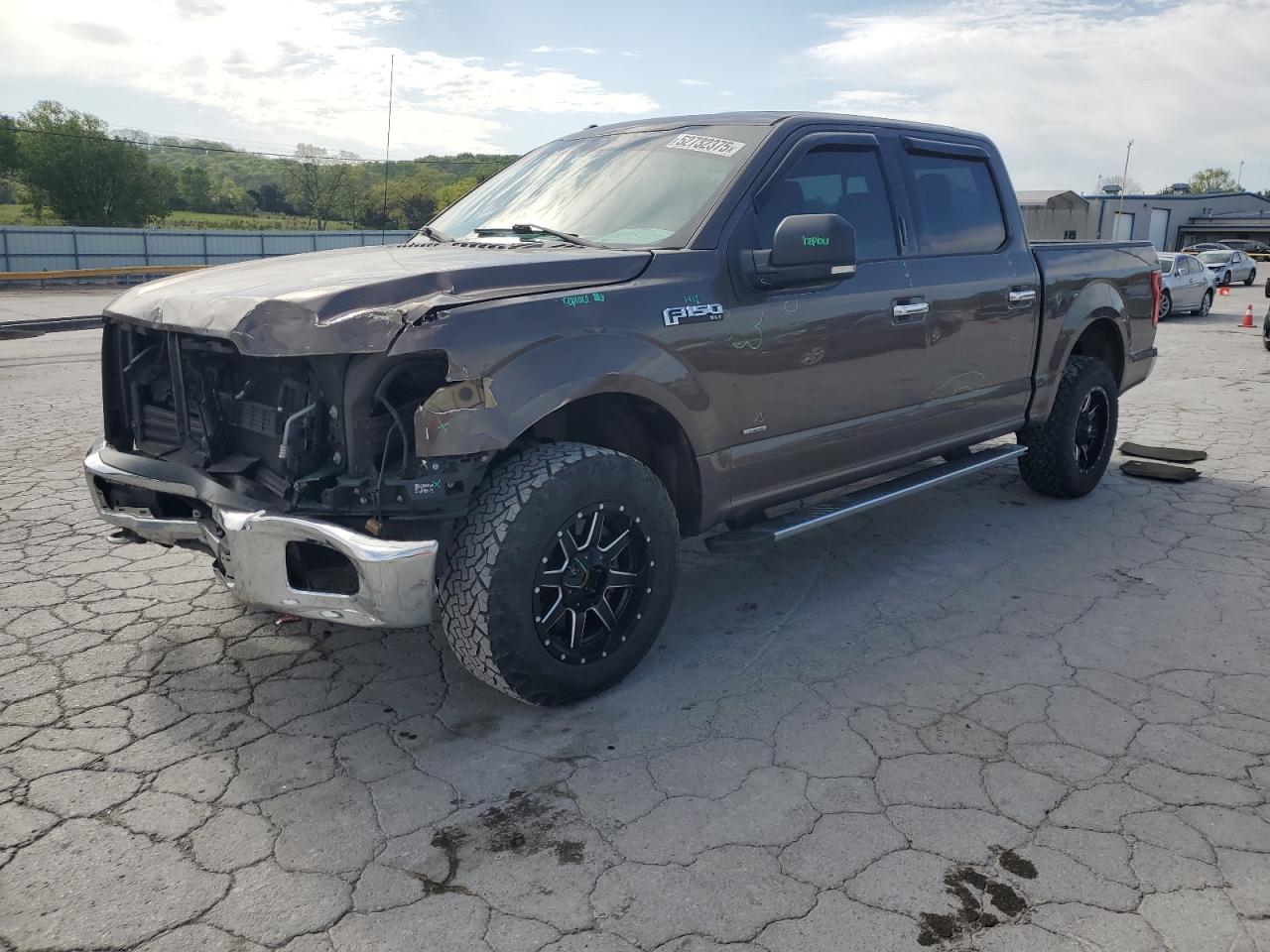FORD F-150 SUPERCREW