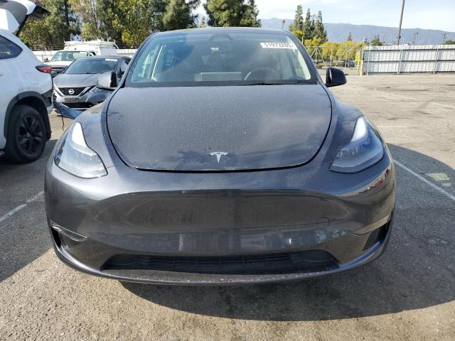 2024 TESLA MODEL Y - 7SAYGAEE0RF021084