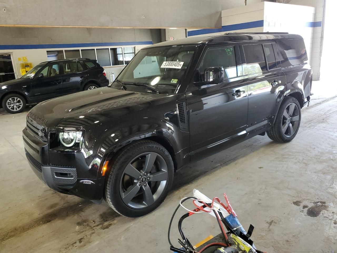 LAND ROVER DEFENDER 130 OUTBOUND
