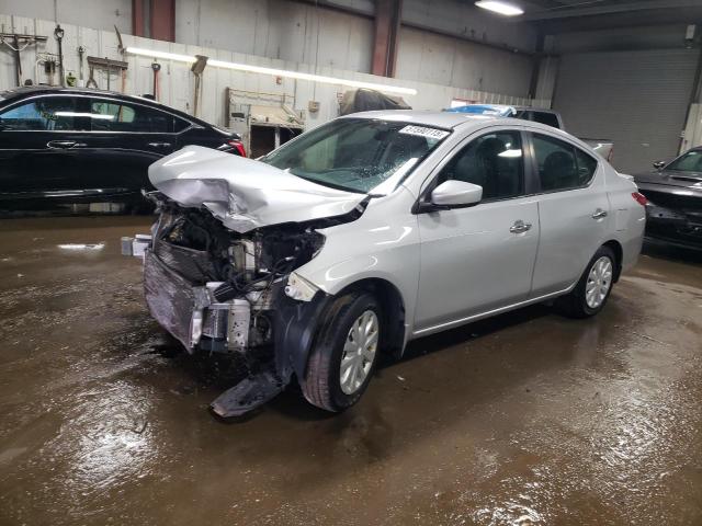 NISSAN VERSA S