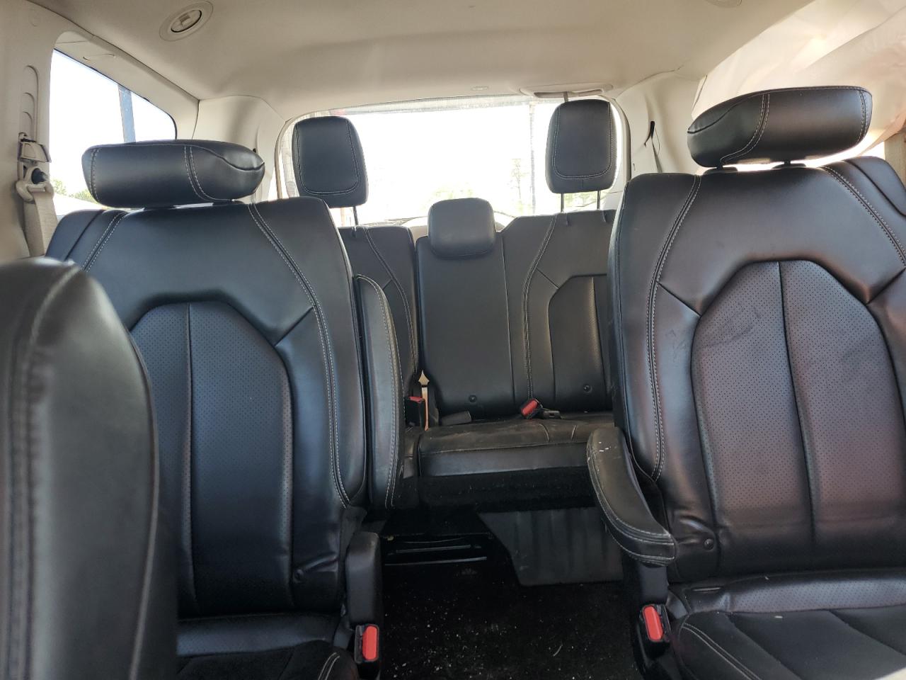 CHRYSLER VOYAGER LXI