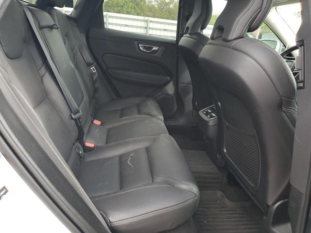 2022 VOLVO XC60 B5 IN YV4L12DL9N1983432