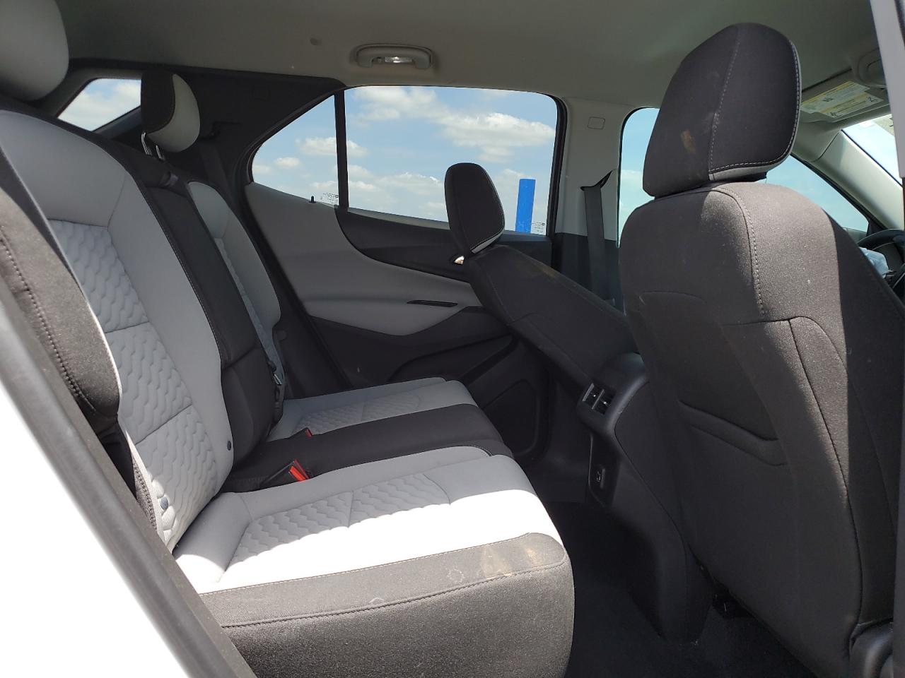 Chevrolet Equinox ls 2020