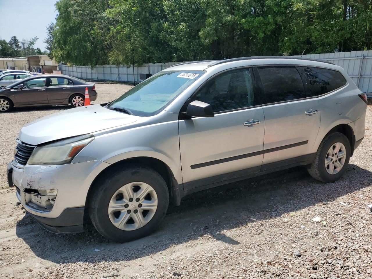 CHEVROLET TRAVERSE LS