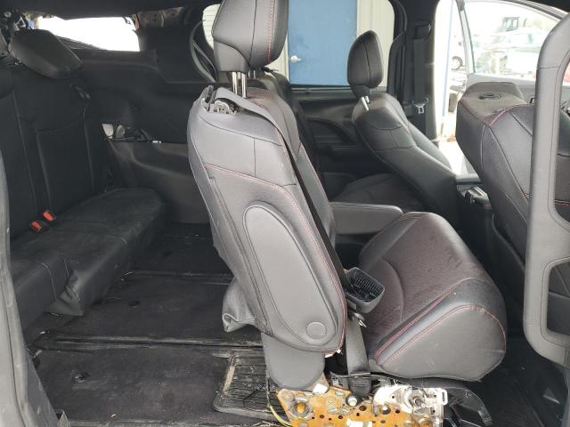 2025 TOYOTA SIENNA XSE - 5TDCRKEC1SS230177