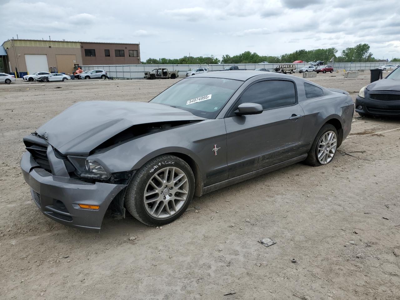 FORD MUSTANG