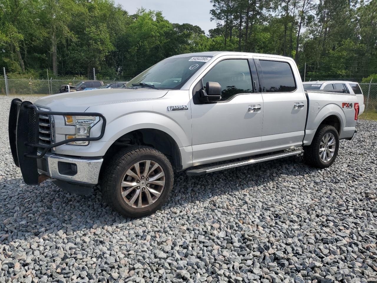 FORD F-150 SUPERCREW