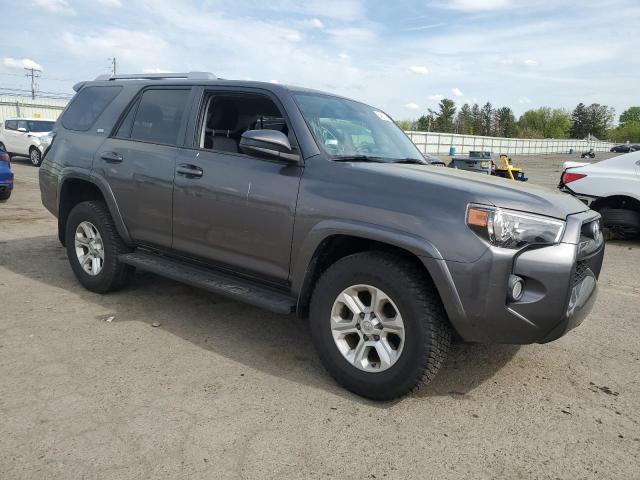 2018 TOYOTA 4RUNNER SR - JTEBU5JR5J5529032