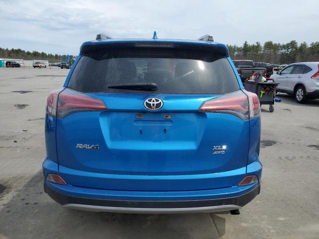2017 TOYOTA RAV4 XLE - JTMRFREV3HJ110187