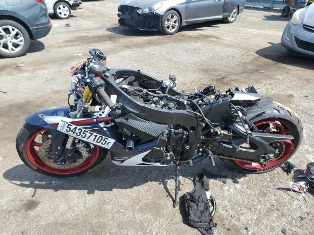 SUZUKI GSX-R750 2024 JS1GR7MA3R7101533 photo #4