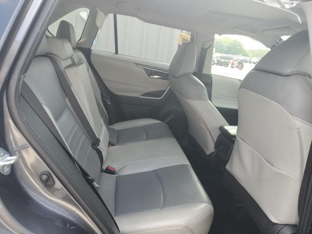 2019 TOYOTA RAV4 XLE P JTMC1RFV7KD020226