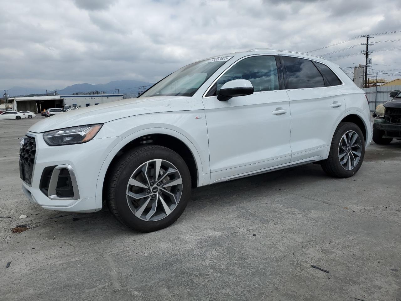 AUDI Q5 PREMIUM PLUS 45