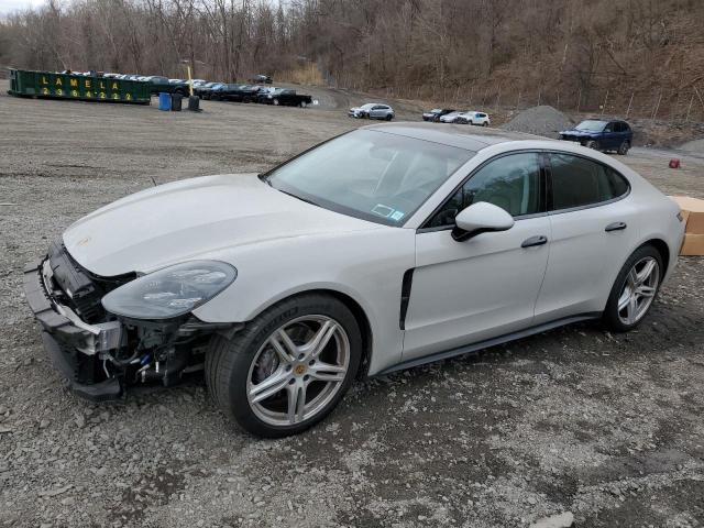 PORSCHE PANAMERA B