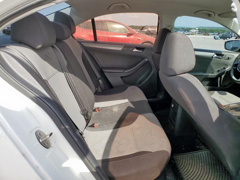 2018 VOLKSWAGEN JETTA S - 3VW2B7AJ6JM216093