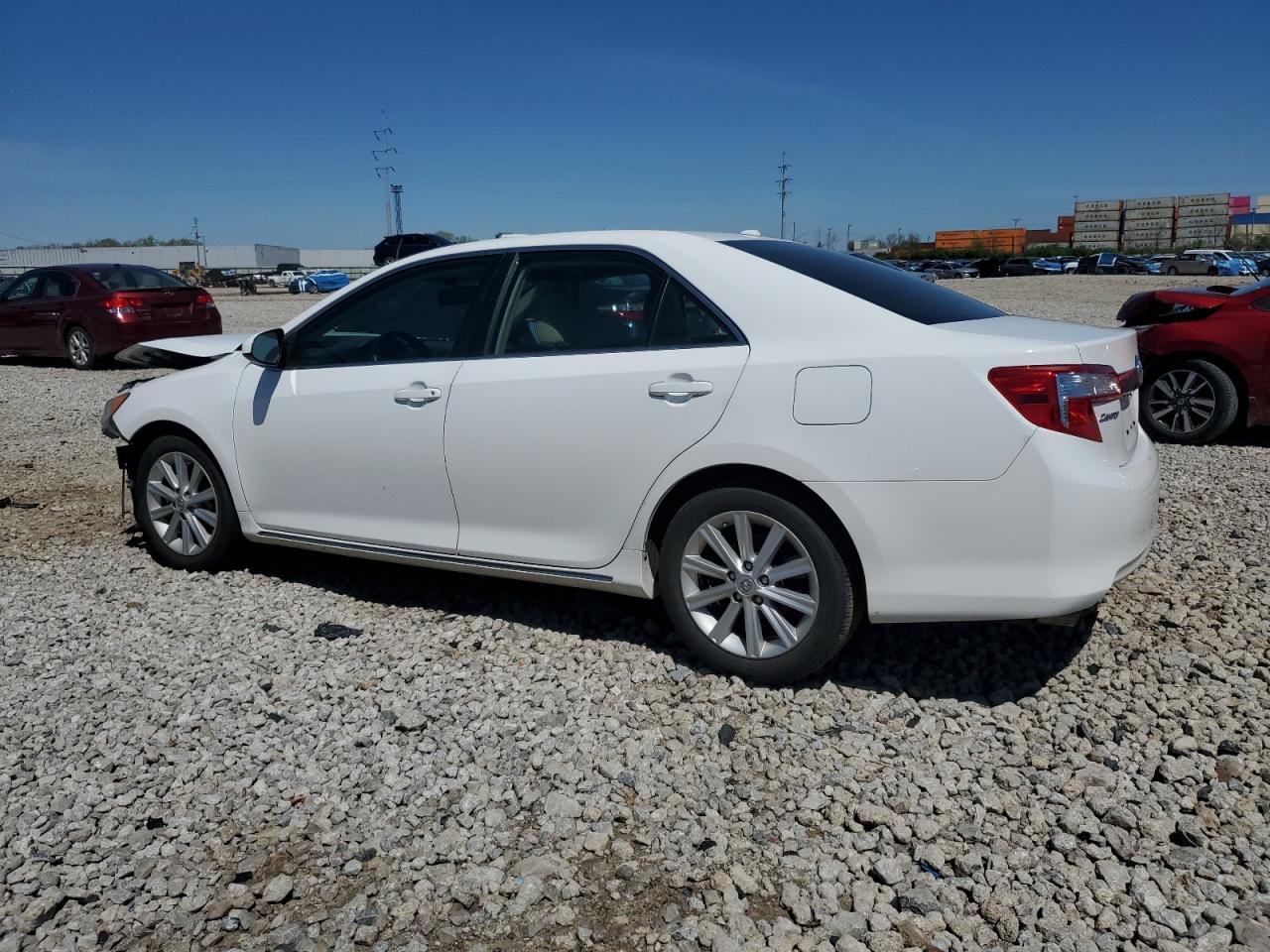 TOYOTA CAMRY SE