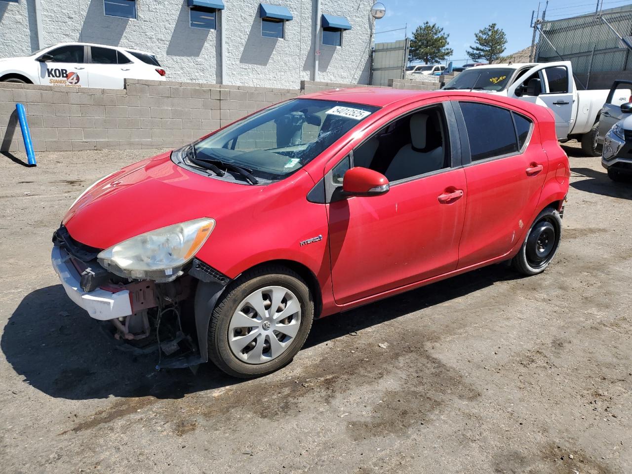 TOYOTA PRIUS C