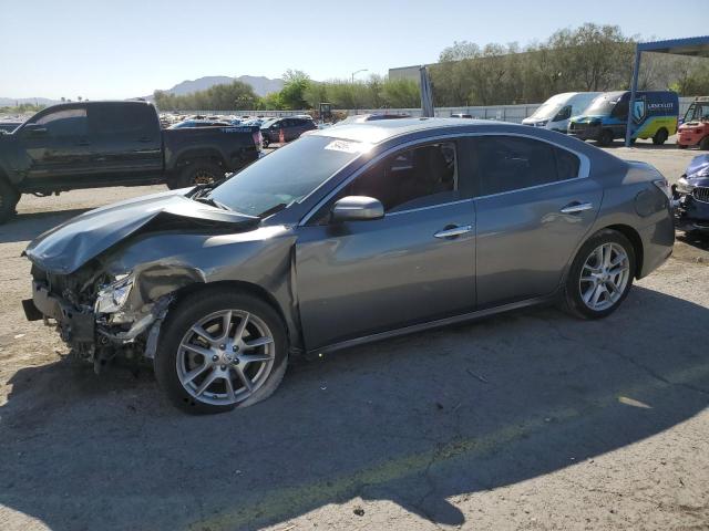 NISSAN MAXIMA S