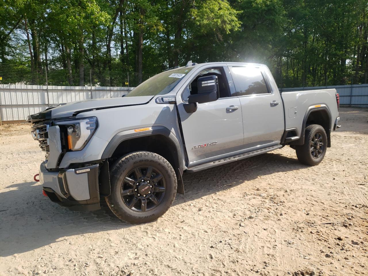 GMC SIERRA K2500 AT4