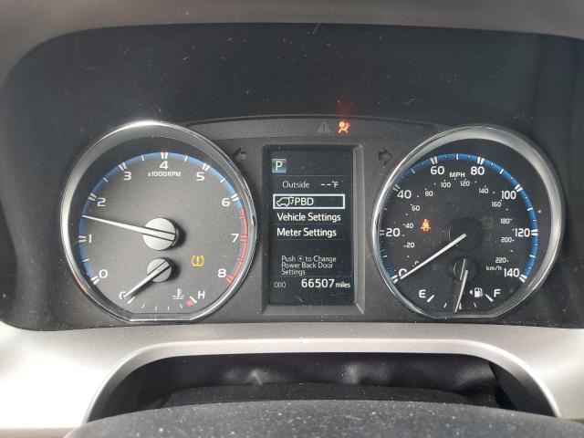 2016 TOYOTA RAV4 XLE - JTMWFREV7GJ097252