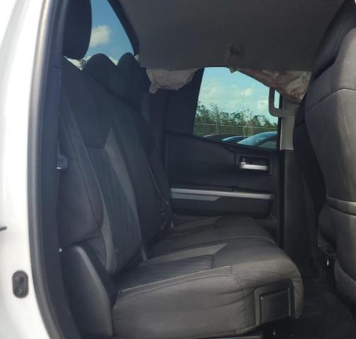 2015 TOYOTA TUNDRA DOU - 5TFRM5F19FX090015