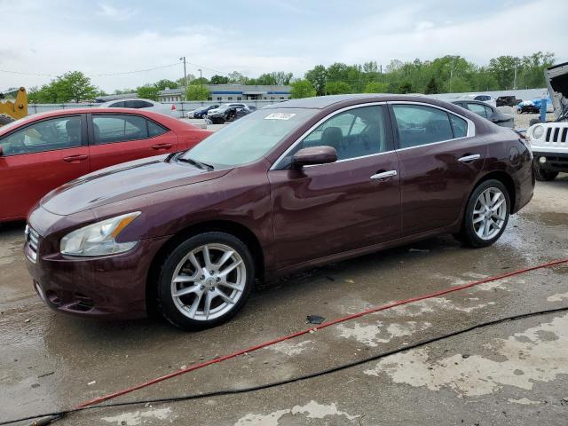 NISSAN MAXIMA S