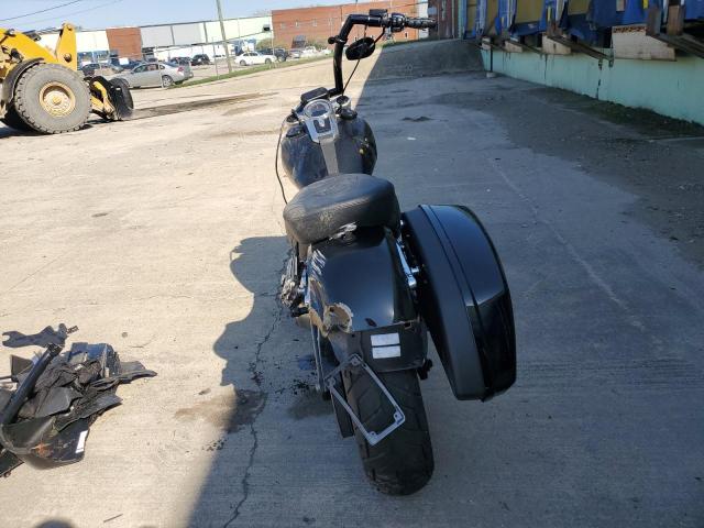 2018 HARLEY-DAVIDSON FLSB SPORT GLIDE 1HD1YMJ2XJC037981