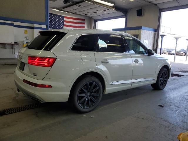 2017 AUDI Q7 PREMIUM WA1LAAF70HD016217
