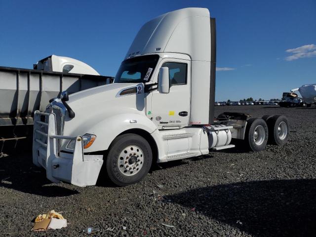 KENWORTH T680 2017 white  diesel 1XKYD49X7HJ152558 photo #3