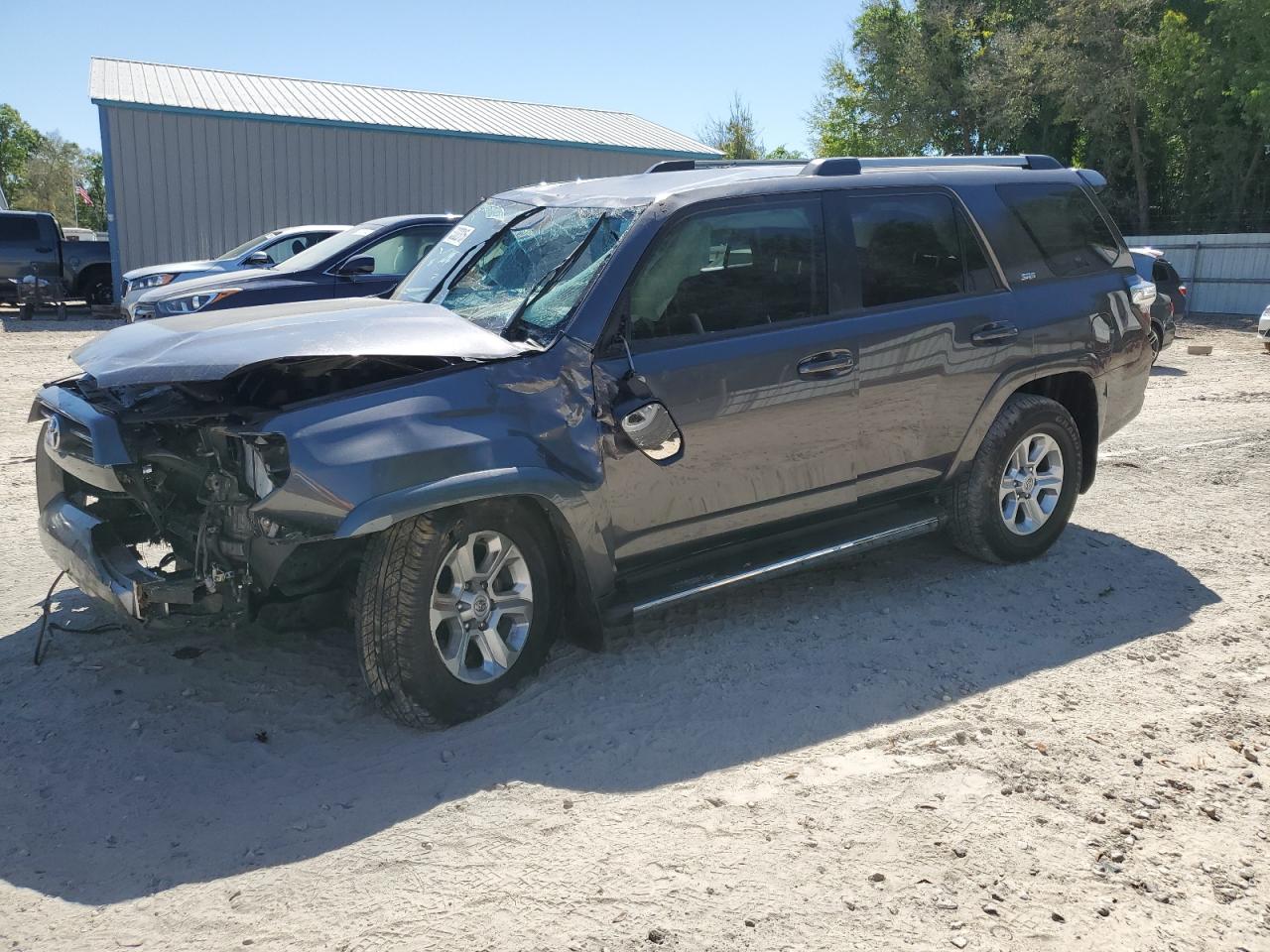 TOYOTA 4RUNNER SR5