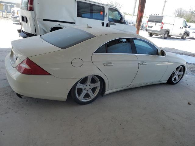 MERCEDES-BENZ CLS 550 2007 white  gas WDDDJ72X47A109007 photo #4