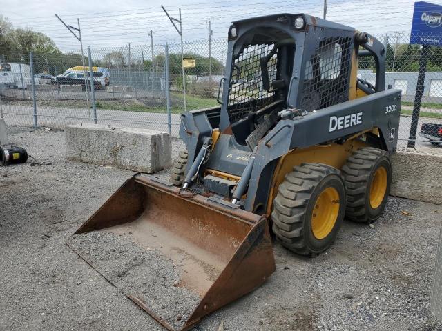 JOHN DEERE 320 2011 yellow   1T0320DACB0201016 photo #3
