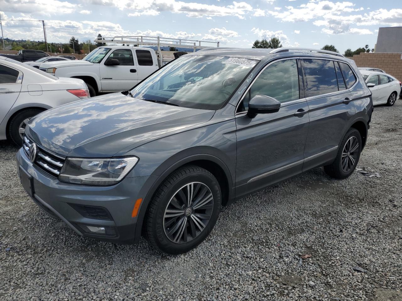 VOLKSWAGEN TIGUAN SE